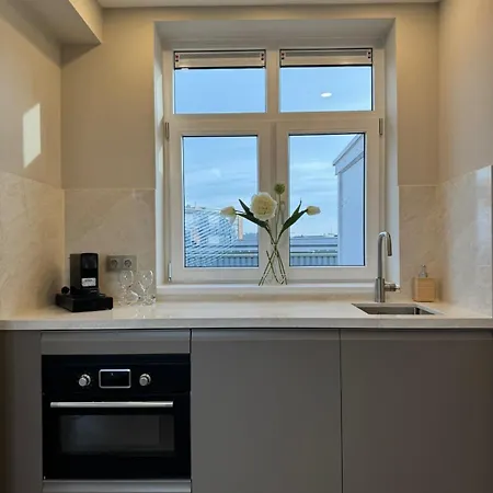 Apartment The Charming Chic Garden View Den Aprt R2 The Hague